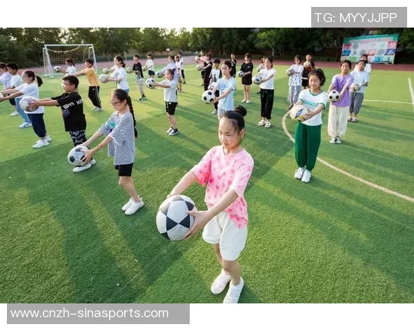 快乐足球操小学生健康成长的运动视频教学指南 快乐足球操小学生健康成长的运动视频教学指南