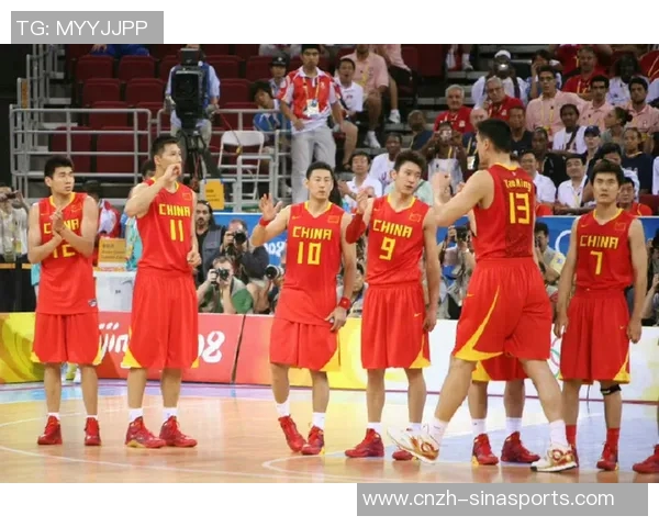 2008年北京奥运会男篮中国队与美国队激战回顾与精彩瞬间解析